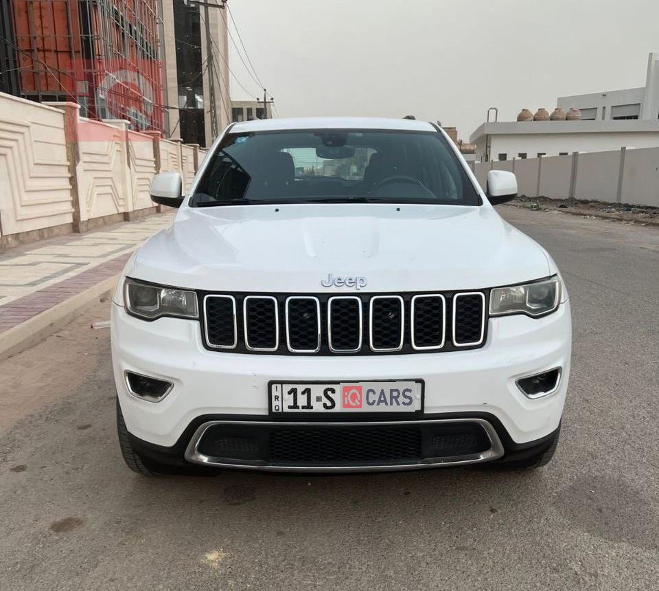 جیپ گراند شیرۆکی